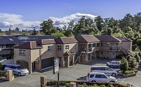 166 Majestic Court Motel